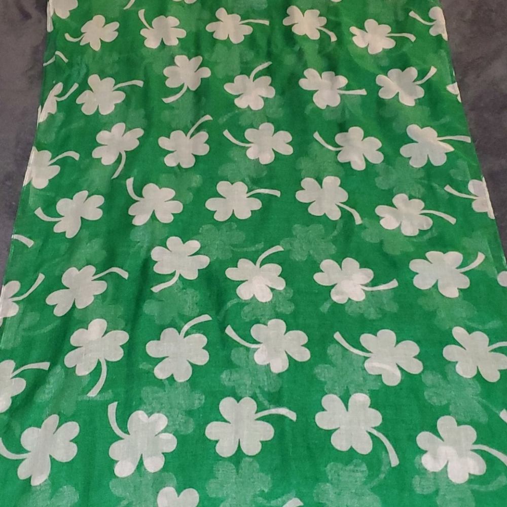 Shamrock infinity scarf